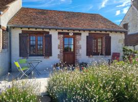 Chambre lumineuse avec terrasse privative, au coeur de la région des châteaux et de la forêt d'Orléans. - FR-1-590-296, hotel v destinaci Bonnée