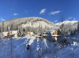 Chaty a horský hotel Kožiar