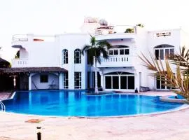 Fantastic Villa with privet pool for family in Naama Bay