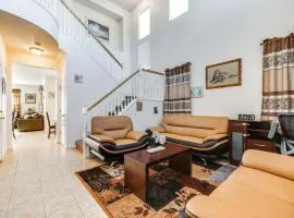 Spacious Turlock Home about 1 Mi to University!