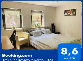 Privatunterkunft mit Bad und Küche in Seenähe, hotel din Zülpich