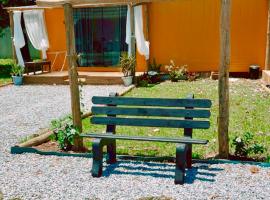 Container Suítes Recanto Monte Trigo, habitació en una casa particular a São Francisco do Sul