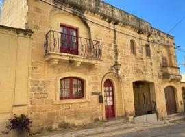 Farmhouse with Pool, Tas-Summiena Gozo, hotel en Sannat