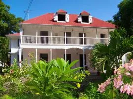 Villa de 6 chambres avec wifi a Vieux Habitants a 3 km de la plage