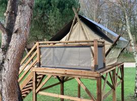 Lodge atypique, tented camp en Chazelles