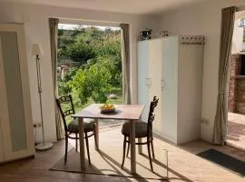 La Peñita - sunny guesthouse with private pool and garden