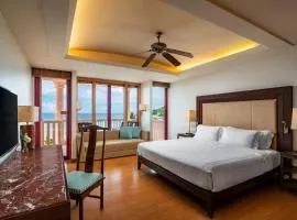 Centara Grand Beach Resort Phuket