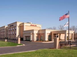 Hampton Inn Jacksonville, מלון עם חניה בג'קסונוויל