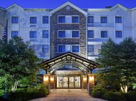 Homewood Suites by Hilton Eatontown, hotel near Paramount Theater and Convention Hall, Eatontown