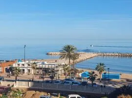 Gorgeous Apartment In Fuengirola