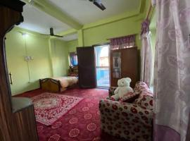 pujan's homestay, habitación en casa particular en Bharatpur