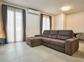 2 Bedroom Apartment St. Julians, lejlighed i St. Julian's