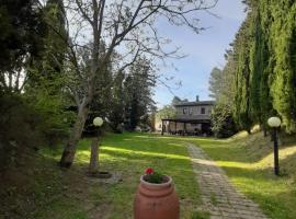 agriturismo il Borgo, smještaj na farmi u gradu 'Cetona'