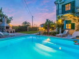 Sportliche Privatvilla mit Rad, Wanderwegen, Paragliding, ξενοδοχείο σε Belgrad