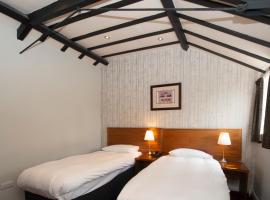 툭스베리에 위치한 호텔 The Royal Hop Pole Wetherspoon