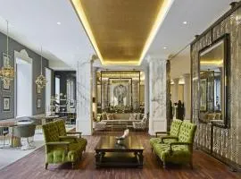 TITANIC Gendarmenmarkt Berlin