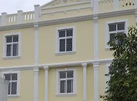 Vazeer Residency
