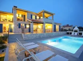 Villa Babudri near Poreč for 10 people with jacuzzi & spa