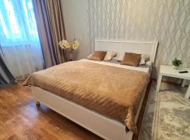 1 комнатная квартира в центре, zelfstandige accommodatie in Oral