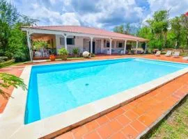 Villa de 4 chambres avec piscine privee jardin clos et wifi a Fort de France a 2 km de la plage