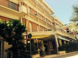 Hotel Lazzarini, hotel a Bellaria-Igea Marina