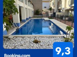 Apartamento Capuchinos, hotel with pools in Sanlúcar de Barrameda