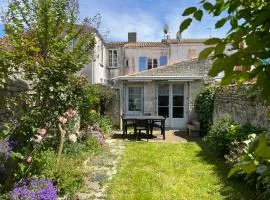 Maison au cœur du château d' Oléron