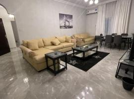 Fully furnished family house, hotell i Al Madinah