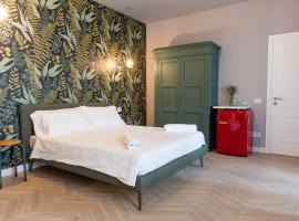 CASA PEPE ROOMS & APARTMENTS, apartamento em Trieste