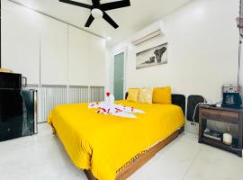 Ocean Pearl - Cozy Comfort Room with pool Nearby Sunset beach, ξενοδοχείο σε Long Bay Hills