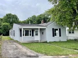 Housepitality - The Southside Ranch
