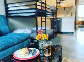 Pet Friendly Suite For Seven Near Six Flags、Pacificのホテル
