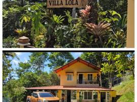 Majestuosa Villa en Las Montañas, hotell med basseng i Los Altos de Cerro Azul