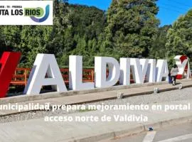 CABAÑA ENTRE ARRAYANES Y COPIHUES Selva VALDIVIANA