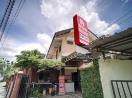 Bayang Brothers Residence By Occupied, ξενοδοχείο σε Seturan