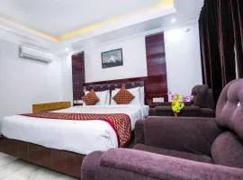 Hotel White Grand Shimla - IN CITY CENTRE - A Centrally AC Hotel