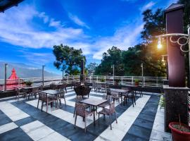 ์ฌ๋ผ์ ์์นํ ํธํ
Hotel White Grand Shimla-near ISBT bus stand- Fully Air Conditioner