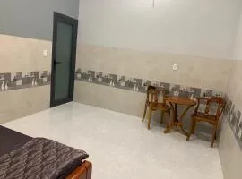 Nhà nghỉ Quốc Khánh