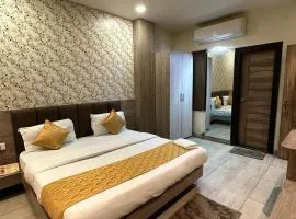 Hotel The Heera Divine