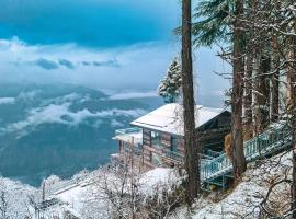 Saroga Woods Home Stay, hotel v destinaci Šimla