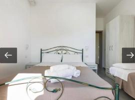 Élite Rooms, hotel em Torre Squillace