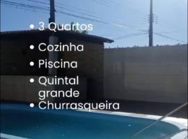 Chácara Santana 03 quartos, hotel con estacionamiento en Aracaju