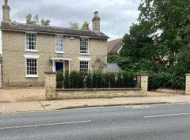 Yew Tree House, Bed & Breakfast in Colchester, מקום אירוח B&B בLexden