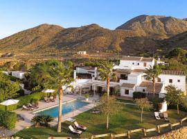 Boutique Hotel Cortijo El Sarmiento, hotell sihtkohas Mojácar