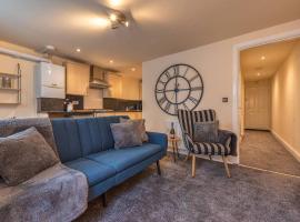 Pass the Keys Modern Ground Floor Apartment, hotel with parking in Shifnal