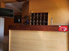 Hotel ARC Suite, hotell i Tacna