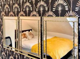 Guest House 5 Beds 4 En-suites Middlesbrough, hotell i Middlesbrough