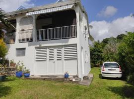 Gîte chez Marie: Saint-Claude şehrinde bir otel