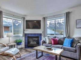 Big Mountain Views - 2-story Corner Unit, apartment in Canmore