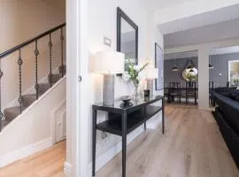 The Hamptons by Brighton Holiday Lets